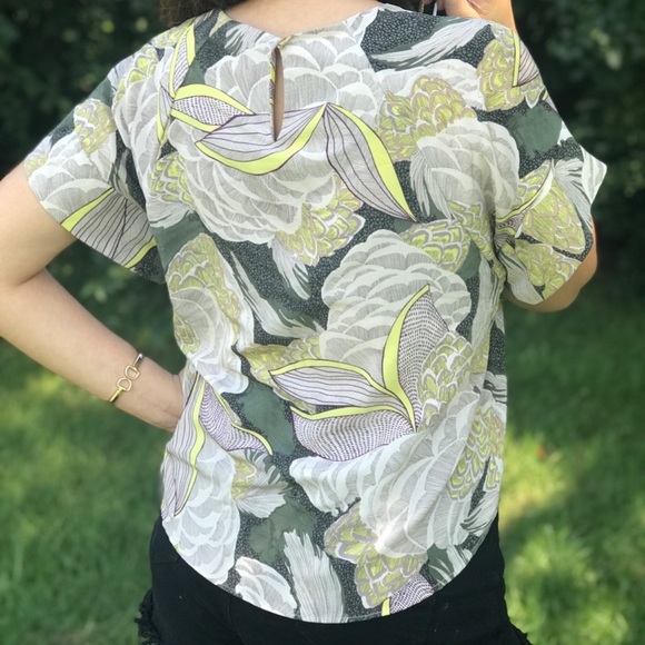 zara floral blouse - Picture 2 of 4